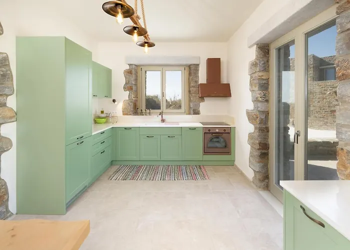 Stone Haven Villa Plaka (Naxos)