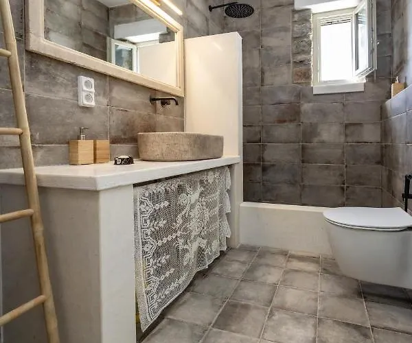 Villa Stone Haven Plaka (Naxos)